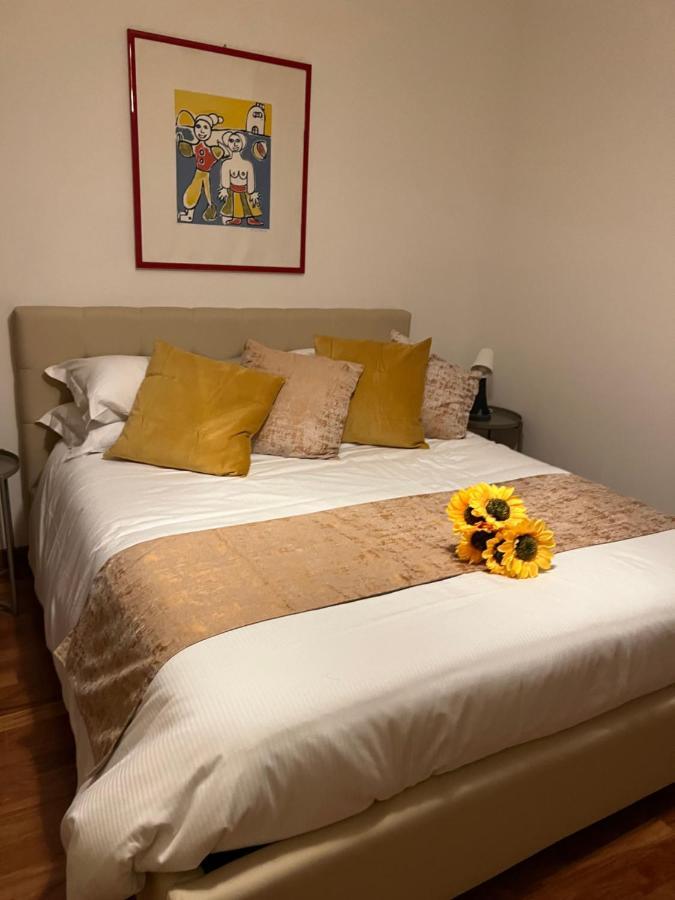 Casa Mazzini Bed & Breakfast Bologna Bagian luar foto